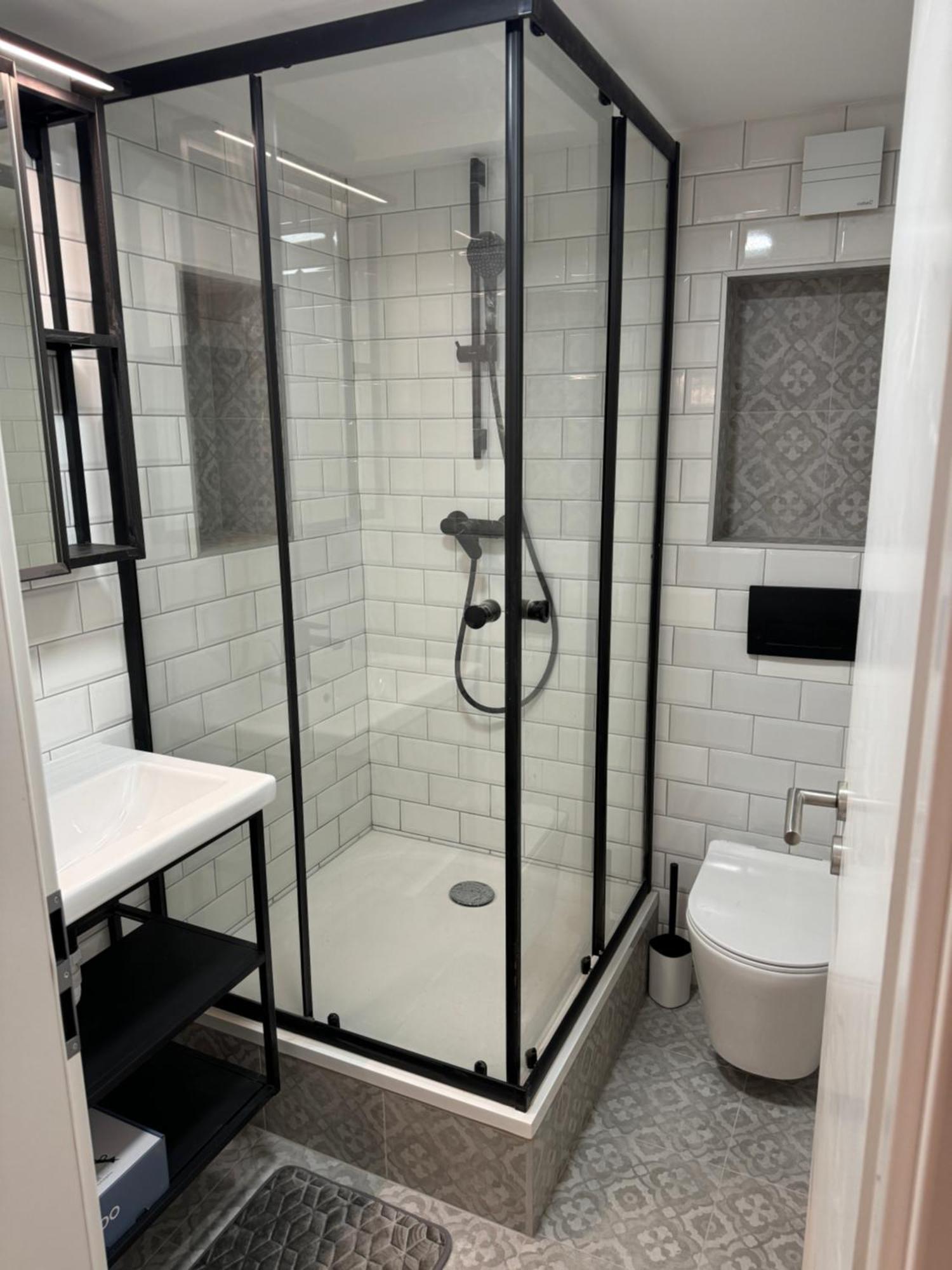 Designer Downtown Apartment Budapest